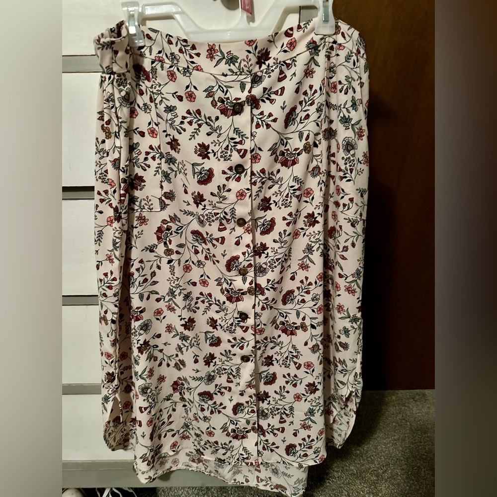 Maurice’s floral skirt size XL